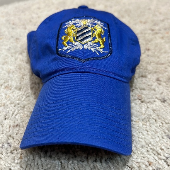 Blue J. Crew hat with Crest - Picture 1 of 2